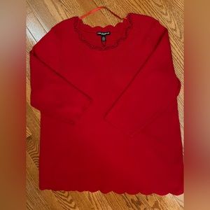 Women’s Cable and Gauge Sweater